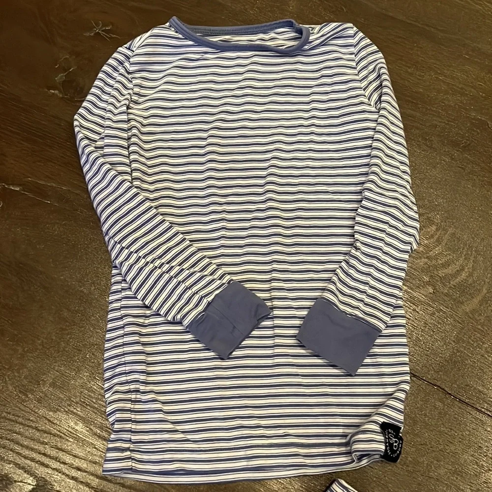 Kids Striped Long Sleeve Pajama Set in Blue and White